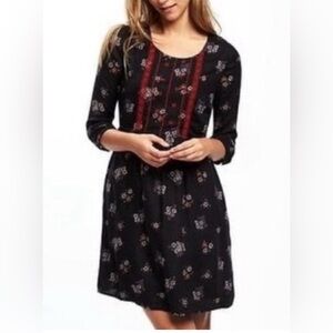 Old Navy Floral Embroidered Dress Size XS